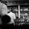 Cronache inebrianti: un viaggio attraverso i secoli nella storia dell’alcool